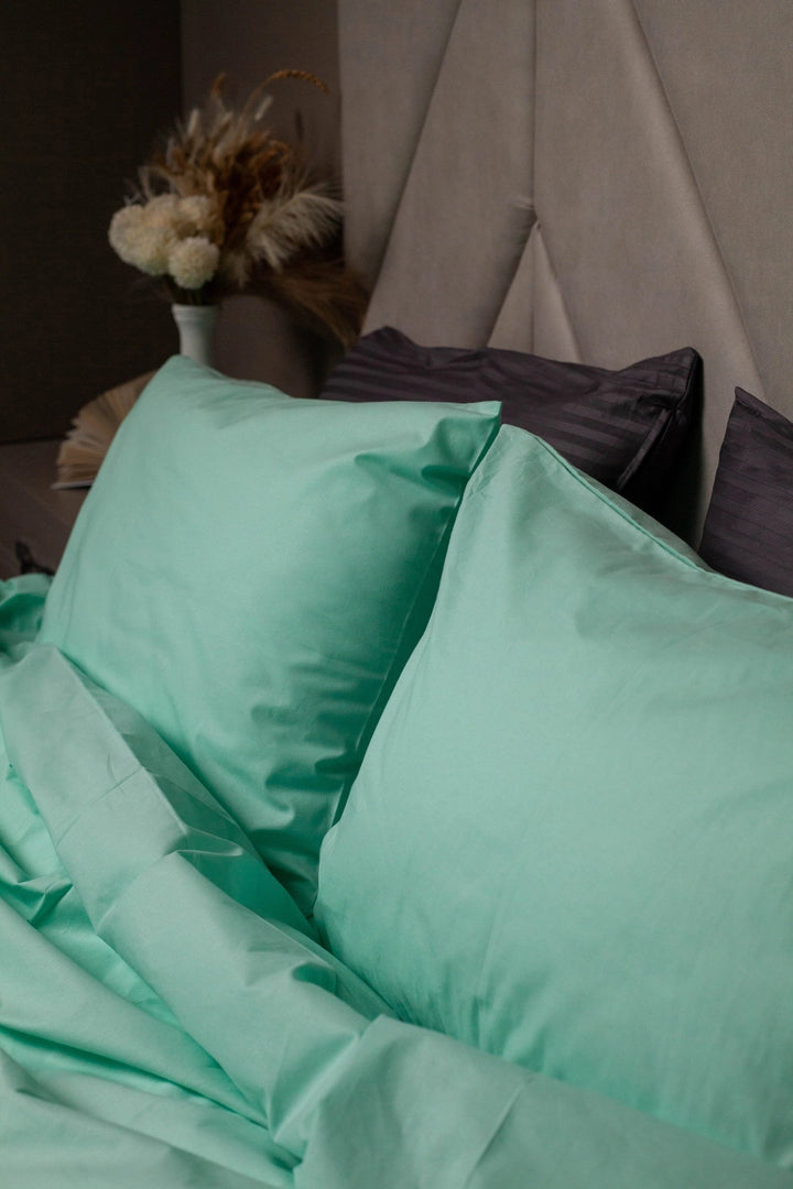 Наволочки та підковдра “Морська М’ята” - м’якість і спокій у кожному русі тканини.