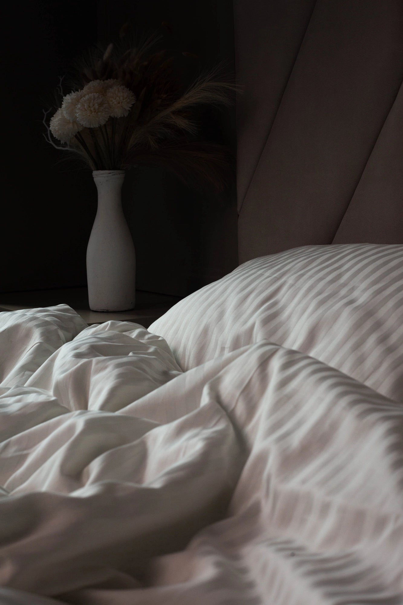 Легкі складки тканини - натуральний рух м’якої бавовни.